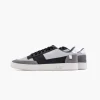Grijze schoenen